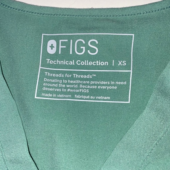 FIGS Technical Collection Women's Scrub Top Teal Green XS V Neck Short Sleeve - Picture 2 of 6